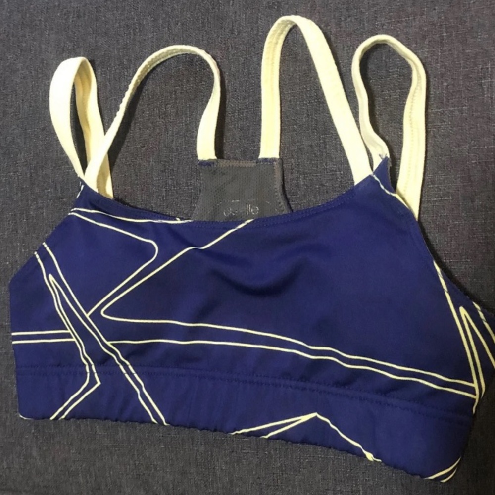 Sports bra